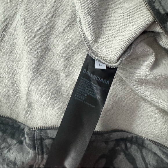 balenciaga gray skater hoodie - Picture 5 of 9